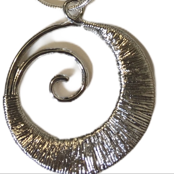 Necklace Sterling Silver 925. Silver Swirl - Picture 6 of 8